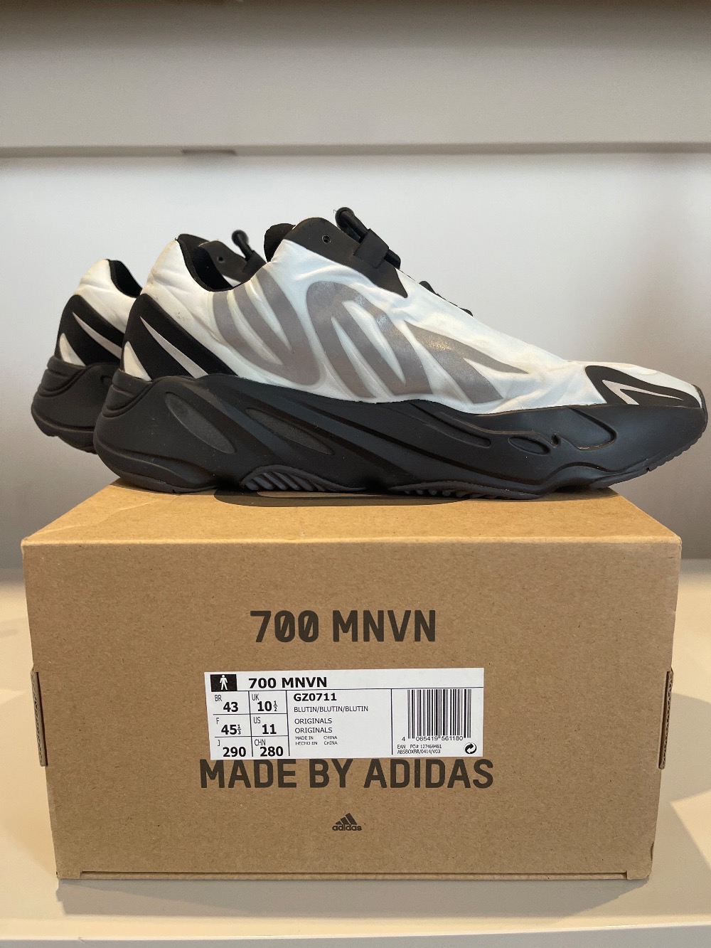 Yeezy Boost 700 MNVN Blue Tint