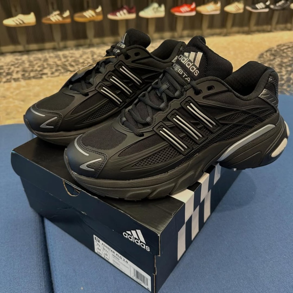 adidas Adistar XLG 2.0 Black — 34 / 35 / 36 / 37 / 38 / 39 / 40 / 41 / 42 / 43 / 44, Novo