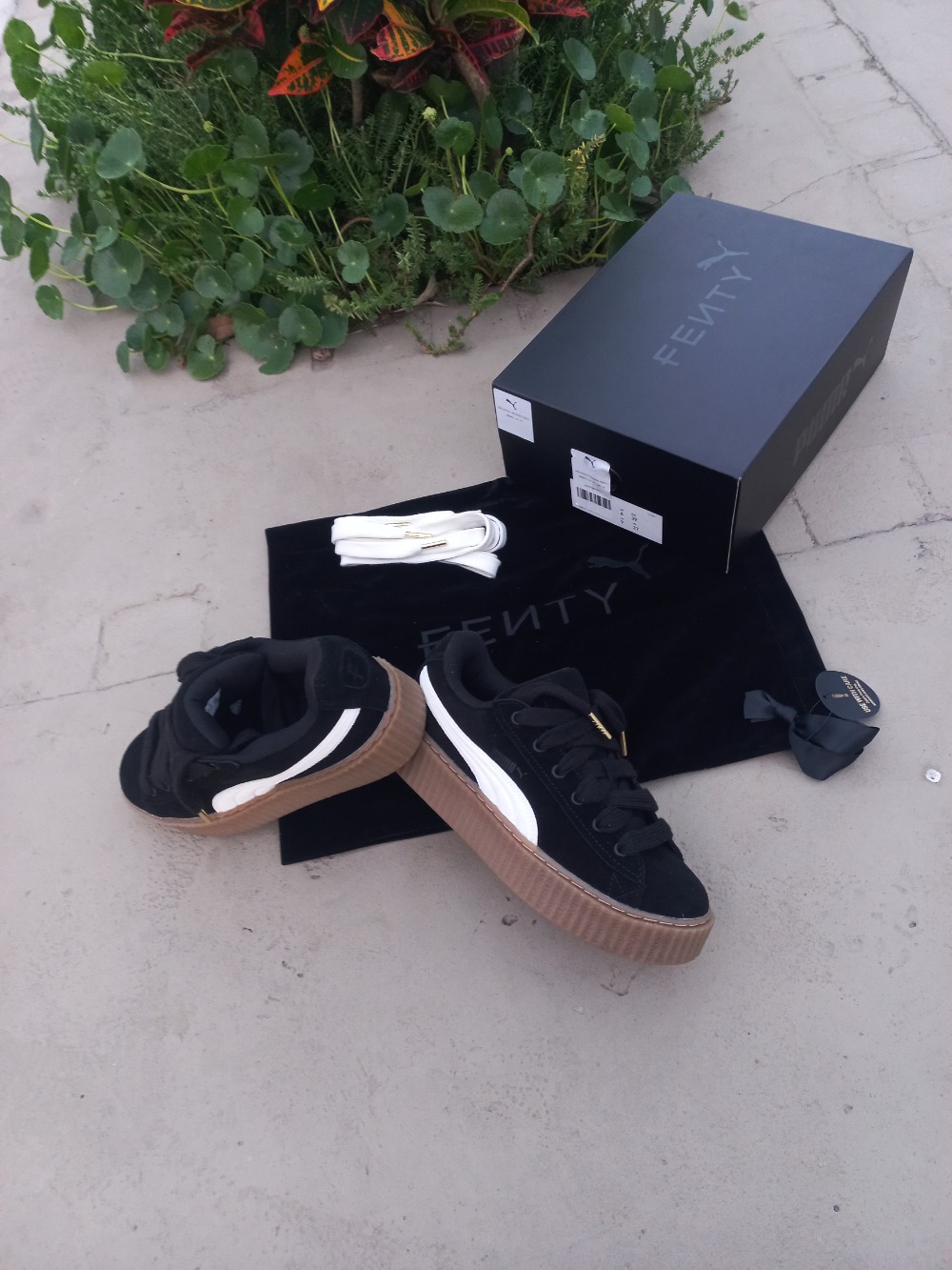 Fenty x Puma Creeper Phatty Black Warm White Gum