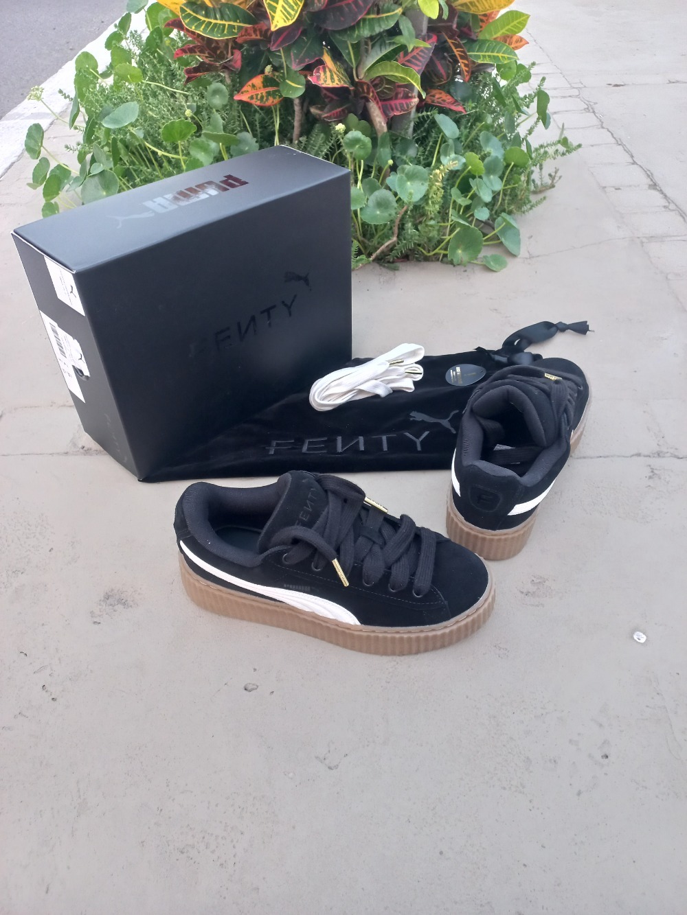 Fenty x Puma Creeper Phatty Black Warm White Gum