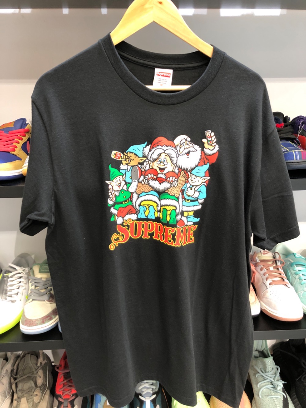 Camiseta Supreme Naughty Black FW25-W17 — G, Novo