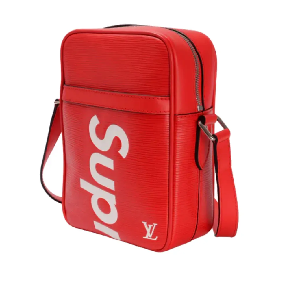 Louis Vuitton x Supreme Bolsa Danube Red foto 1