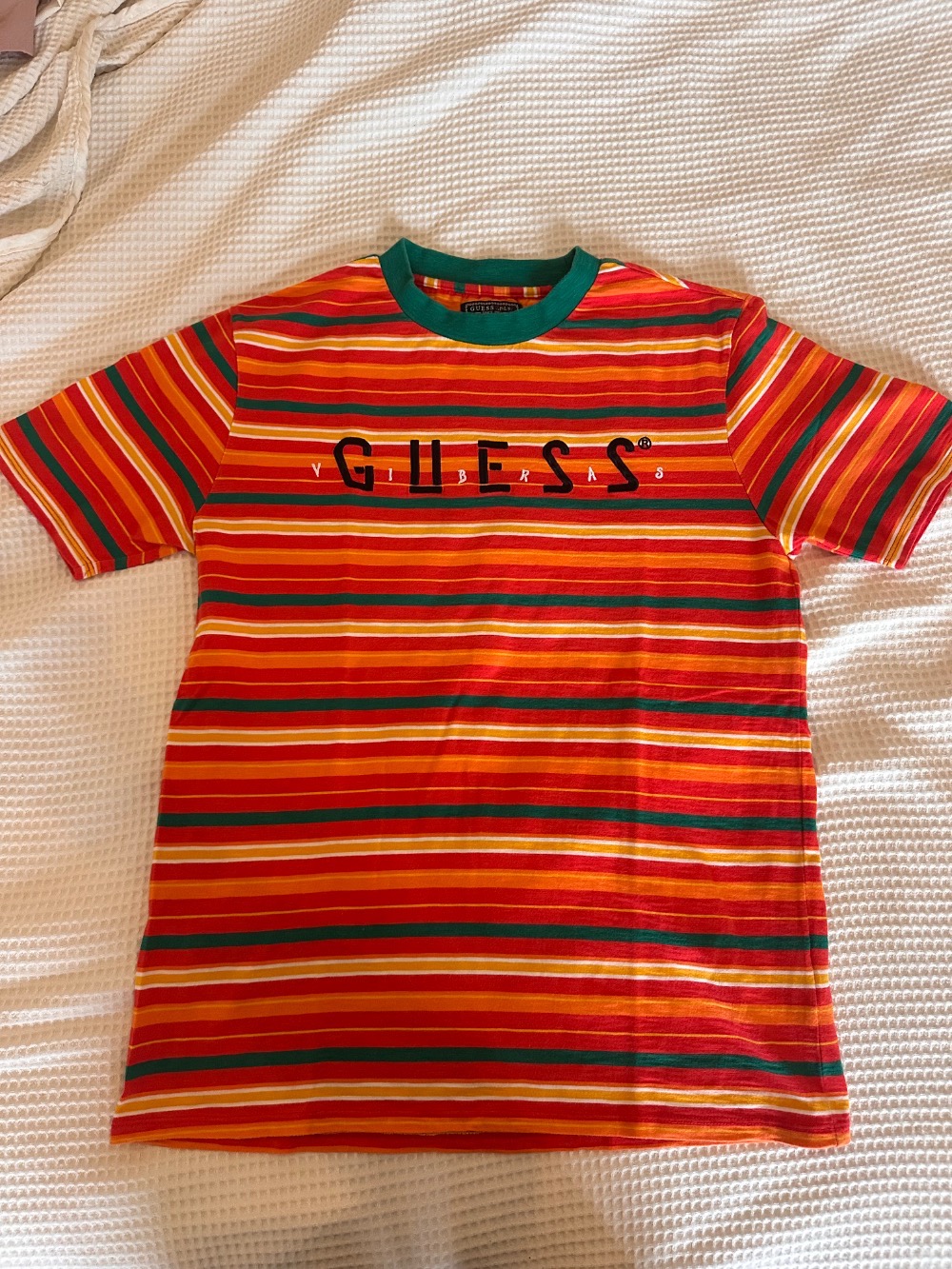Camiseta Guess Vintage x J Balvin Laranja
