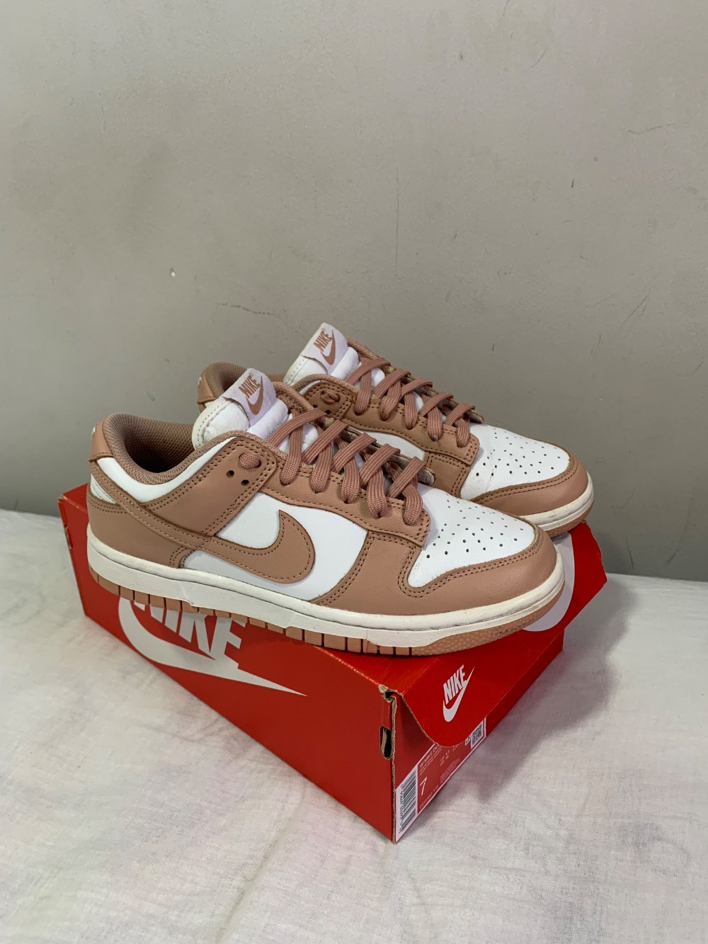 Nike Dunk Low Rose Whisper — 36, Usado