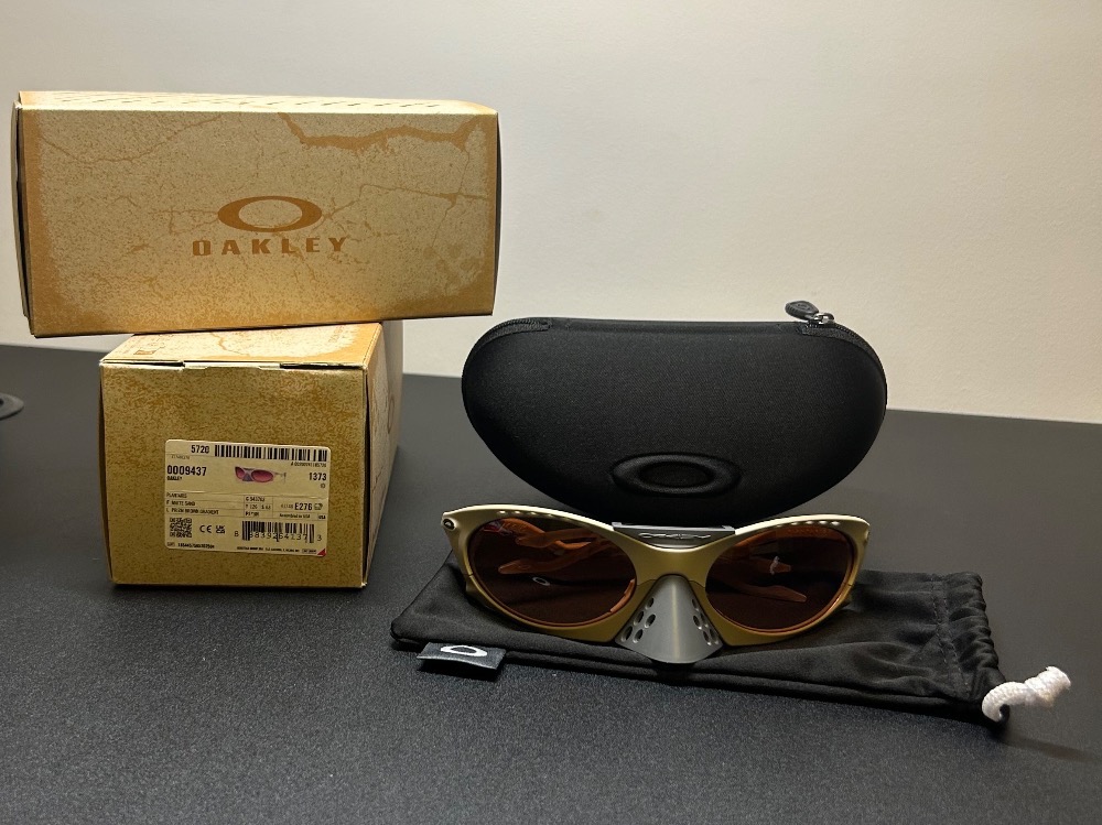 Óculos Oakley Plantaris Matte Sand Prizm Brown Gradient