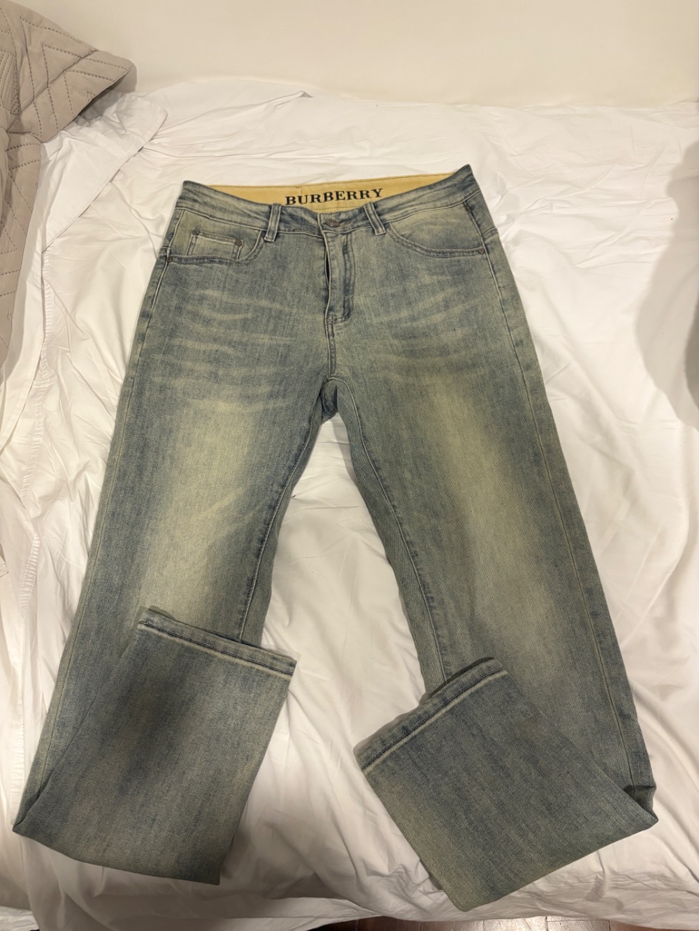 Burberry Vintage Calça estampa na parte de traz