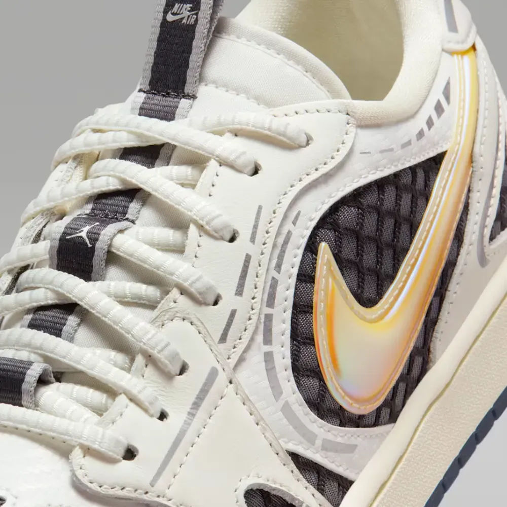 Air Jordan 1 Low Method of Make V3 Sail Coconut Milk - Droper