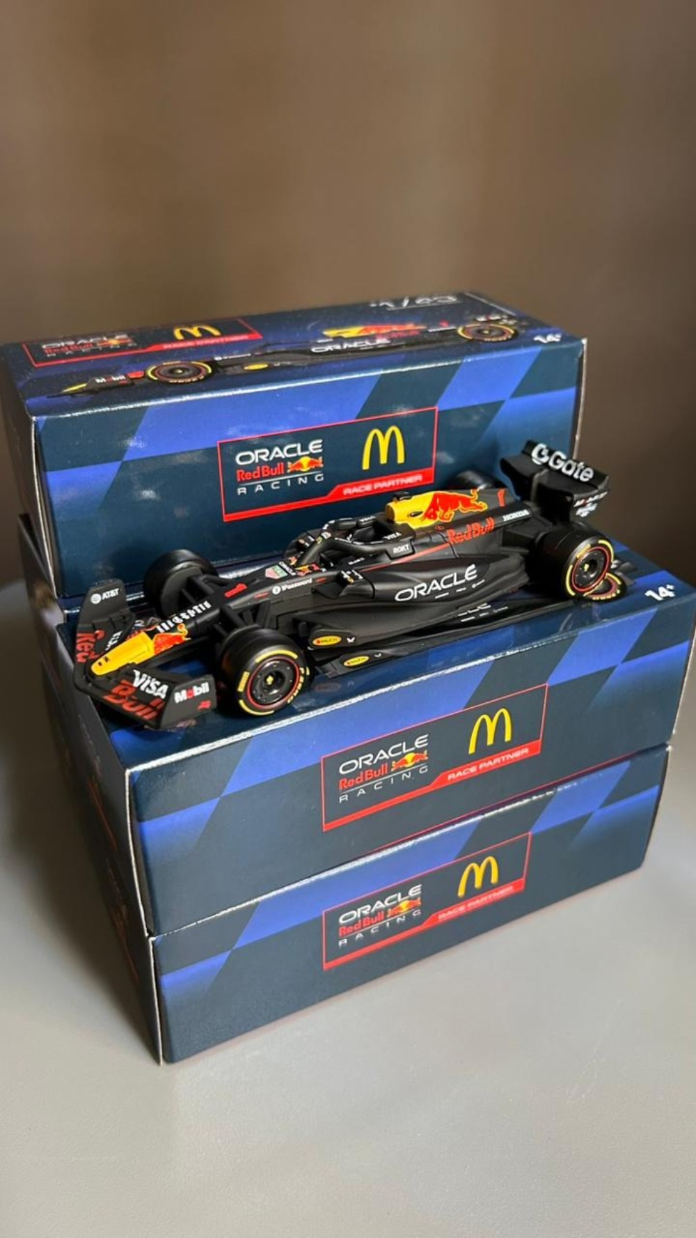 Miniatura Formula 1 x McDonald's - Oracle Red Bull Racing