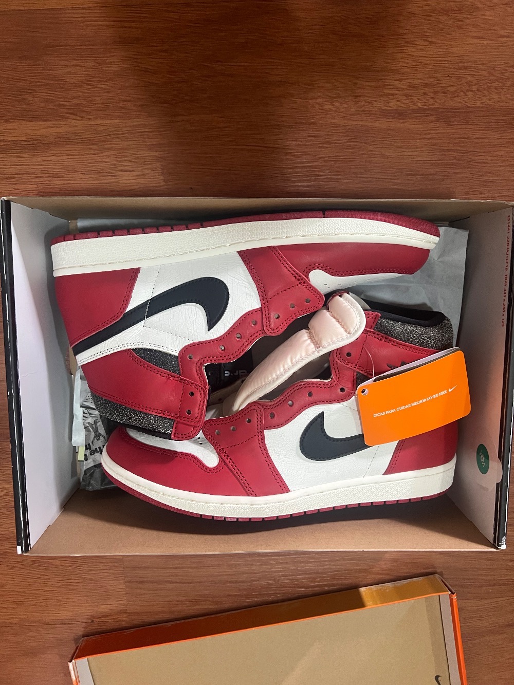 Air Jordan 1 High Chicago Lost and Found — 43, Novo