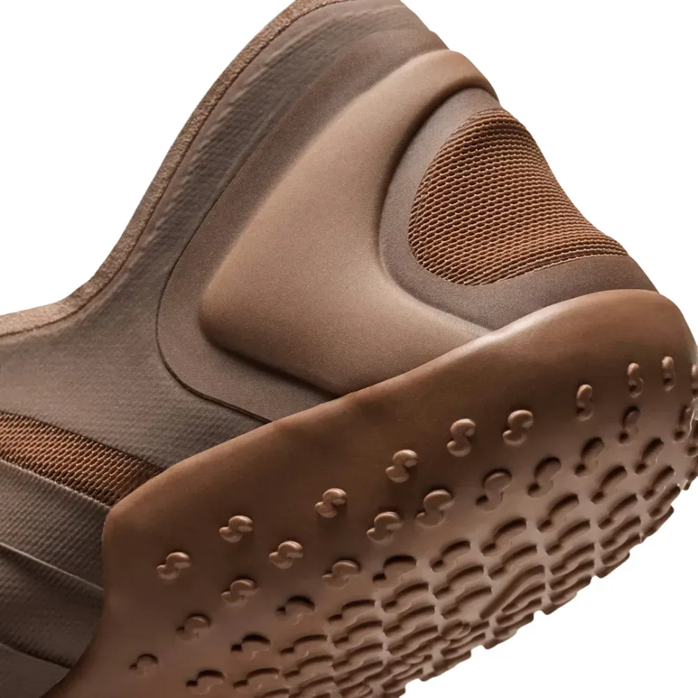 SKIMS x Nike Rift Mesh Archaeo Brown foto 5