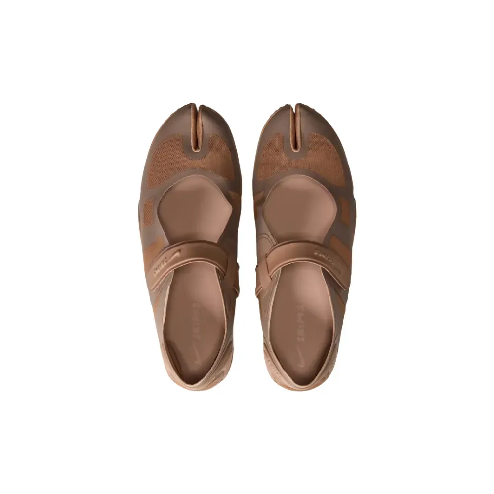 SKIMS x Nike Rift Mesh Archaeo Brown foto 1