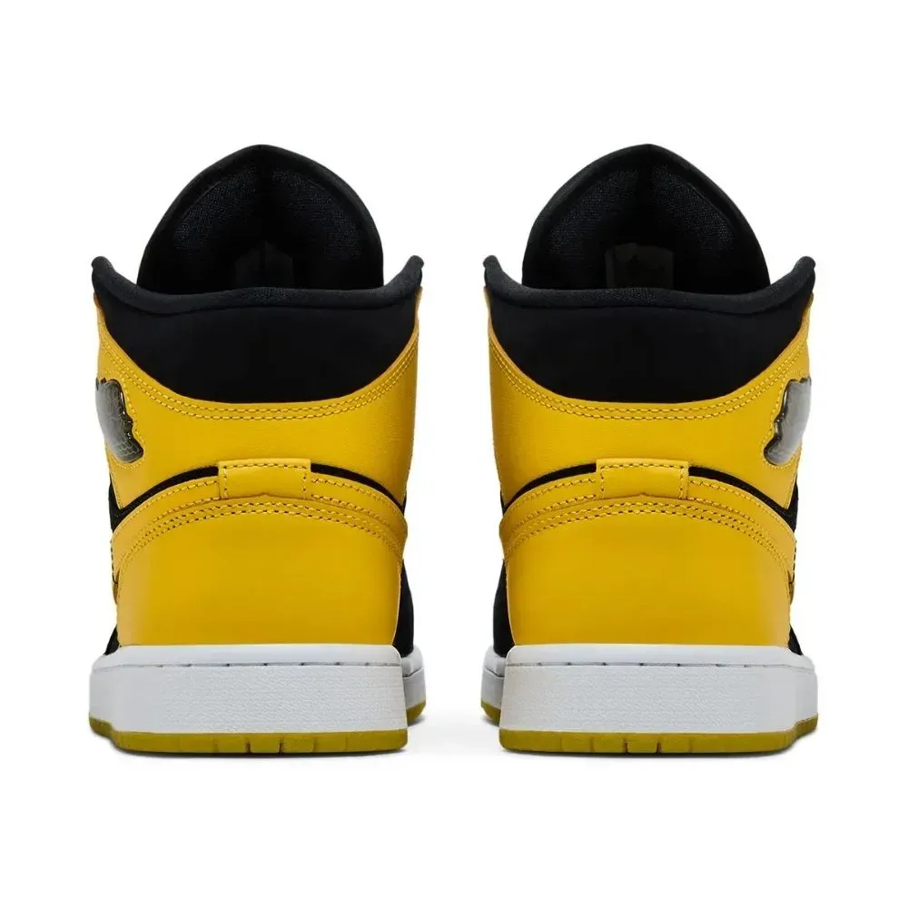 Air Jordan 1 Mid SE New Love Black Varsity Maize White - Droper