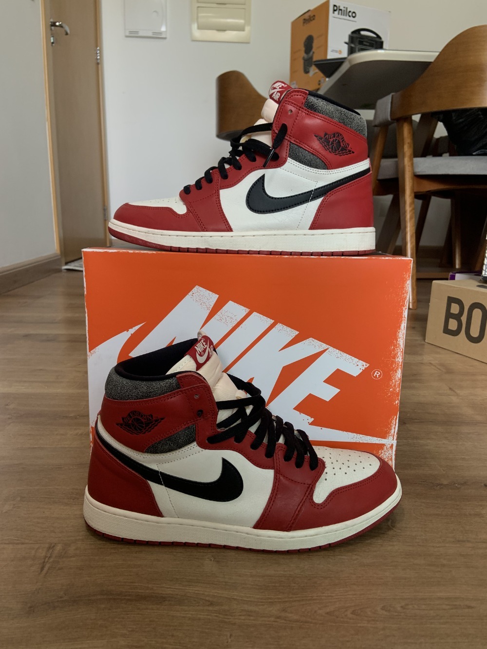 Air Jordan 1 High Chicago Lost and Found — 46, Usado