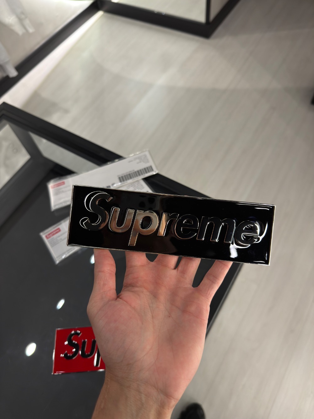 Adesivo Supreme Box Logo Car Emblem Black FW25-W15 — Único, Novo