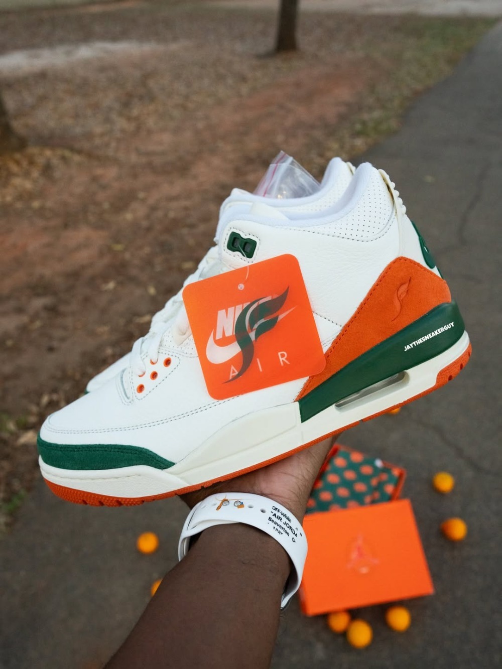 SoleFly x Air Jordan 3 Miami — 38, Novo