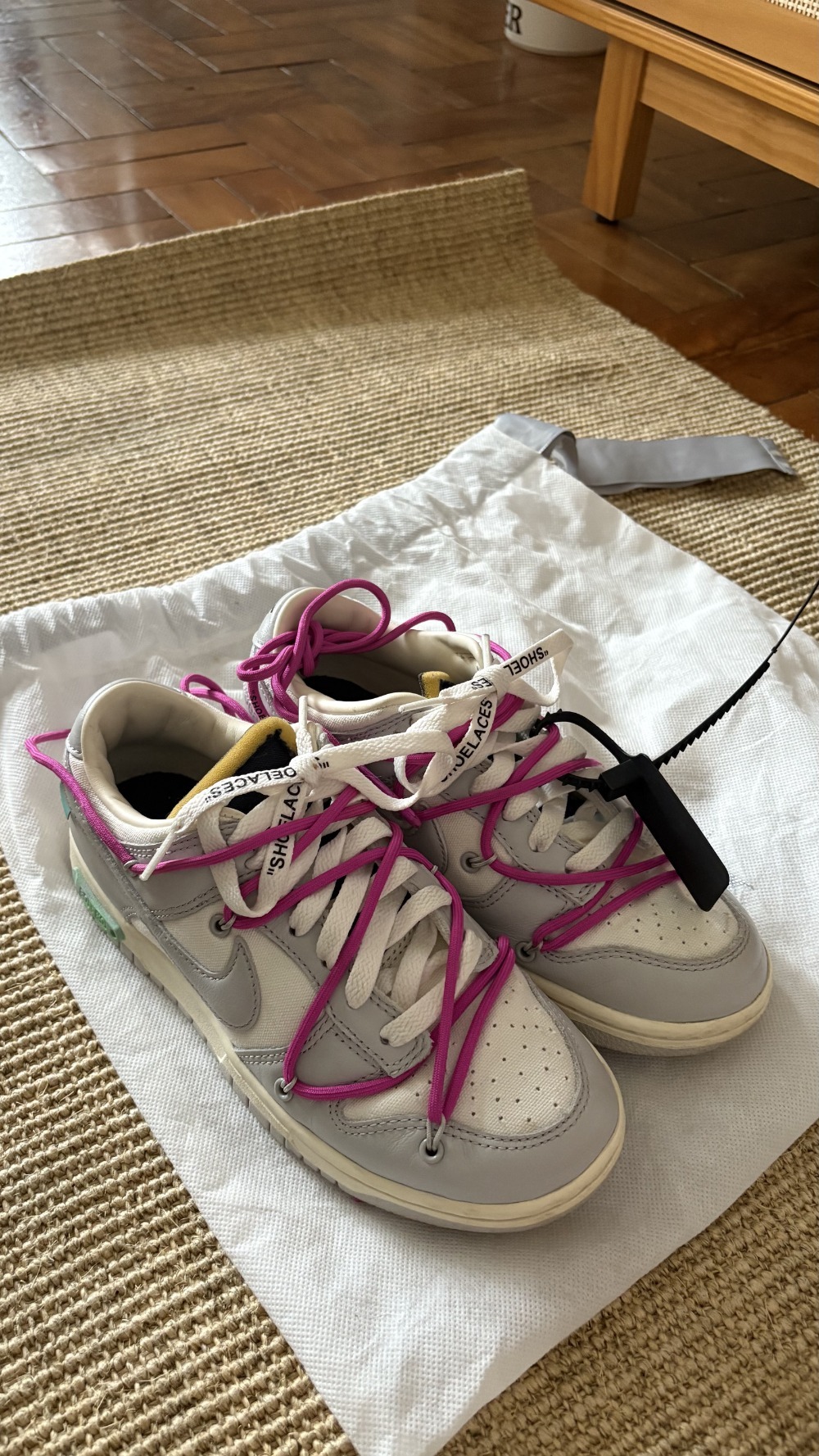 Off-White x Nike Dunk Low Lot 30 of 50 — 36, Usado