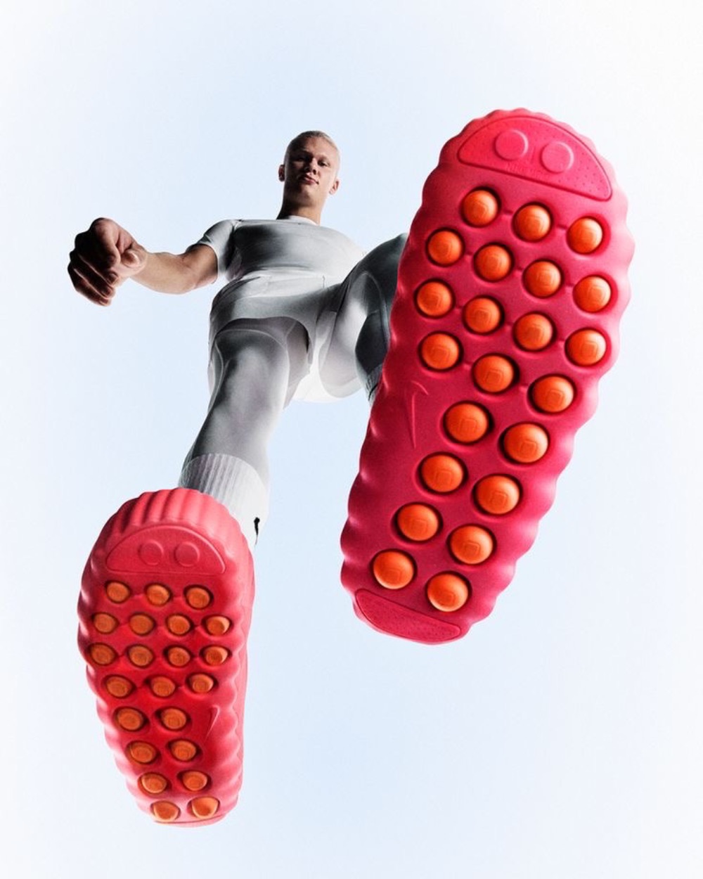 Nike Mind 001 Slide Solar Red