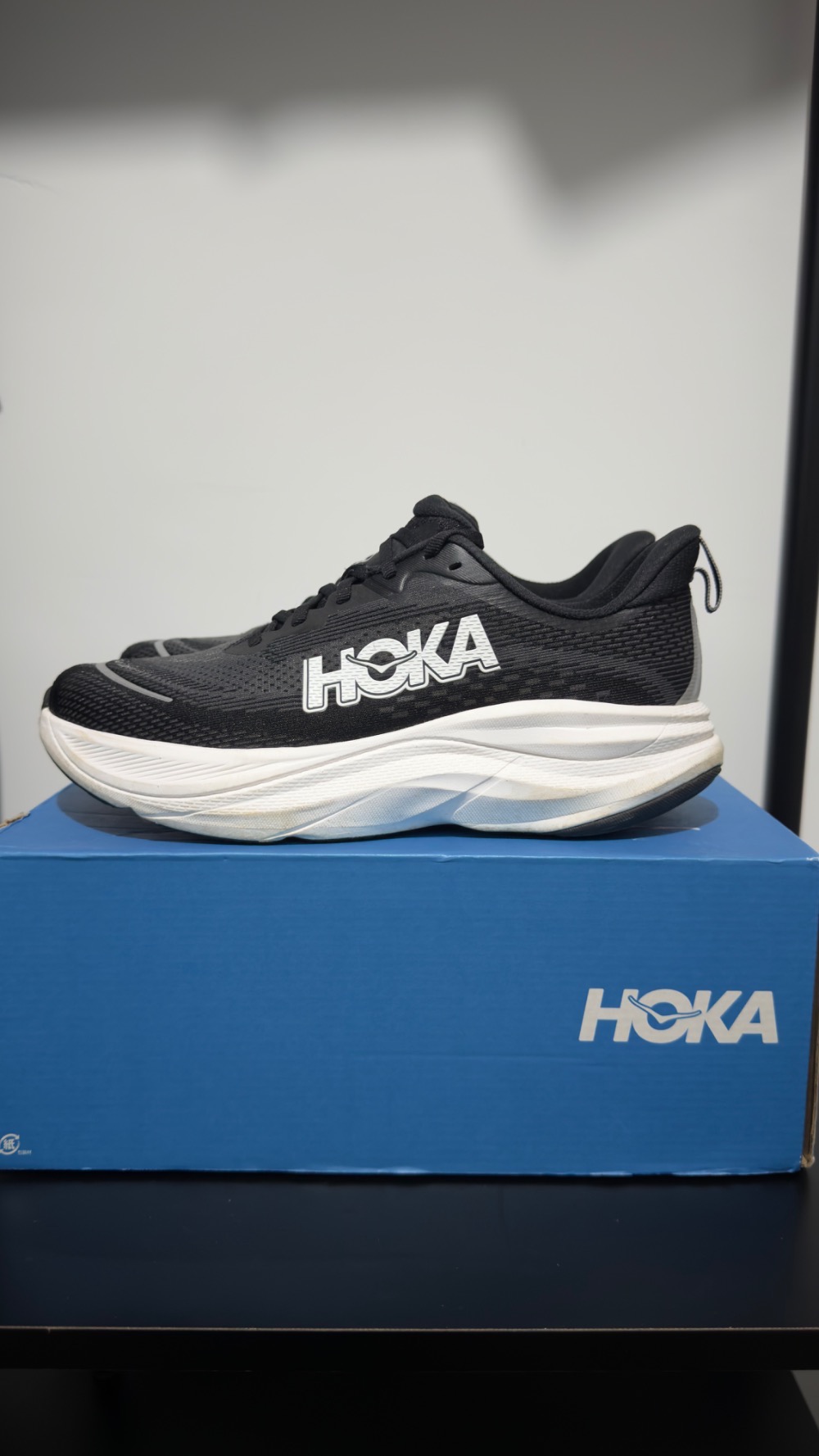 Hoka Skyflow