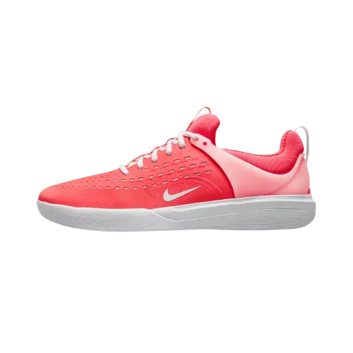 Nike SB Nyjah 3 Pink