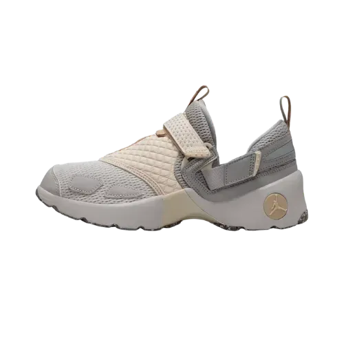 Air Jordan Trunner LX Light Iron Ore Enigma Stone Hemp Oatmeal