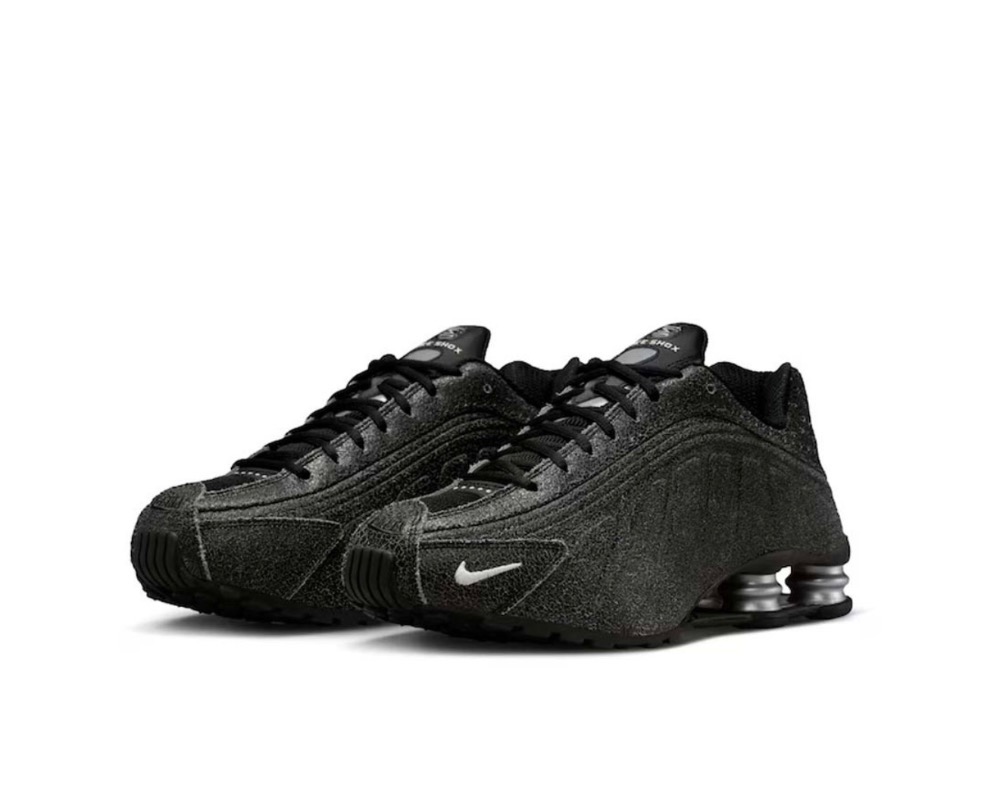 Nike Shox R4 Black Distressed — 38, Novo