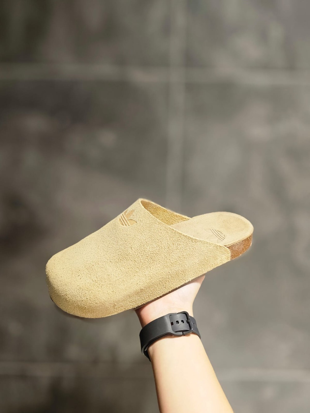 adidas Adimule Golden Beige Gum — 34/5 / 36/7 / 38/9 / 40/1, Novo