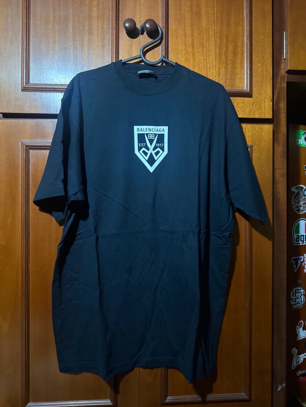 Camiseta Balenciaga Scissors Flatground Black White — P / XG, Usado