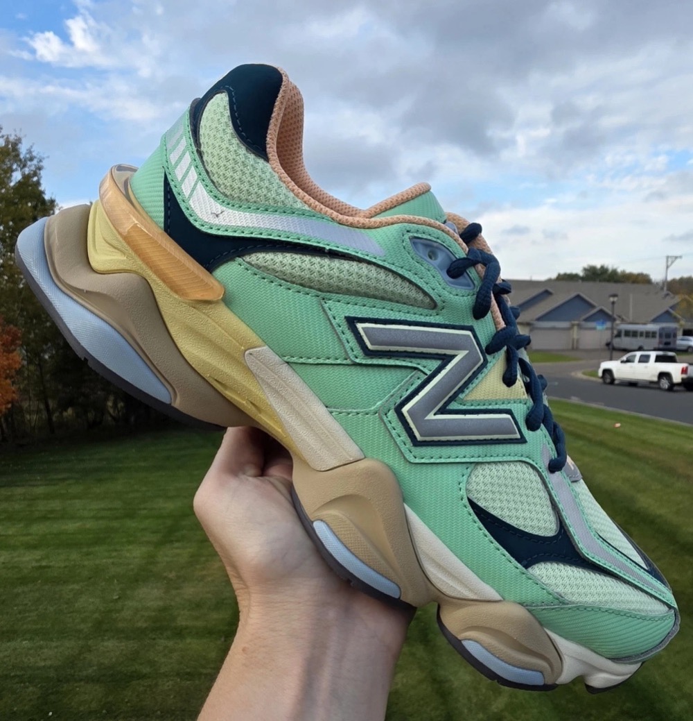 New Balance 9060 Easter Pack Sweetgrass — 43, Novo