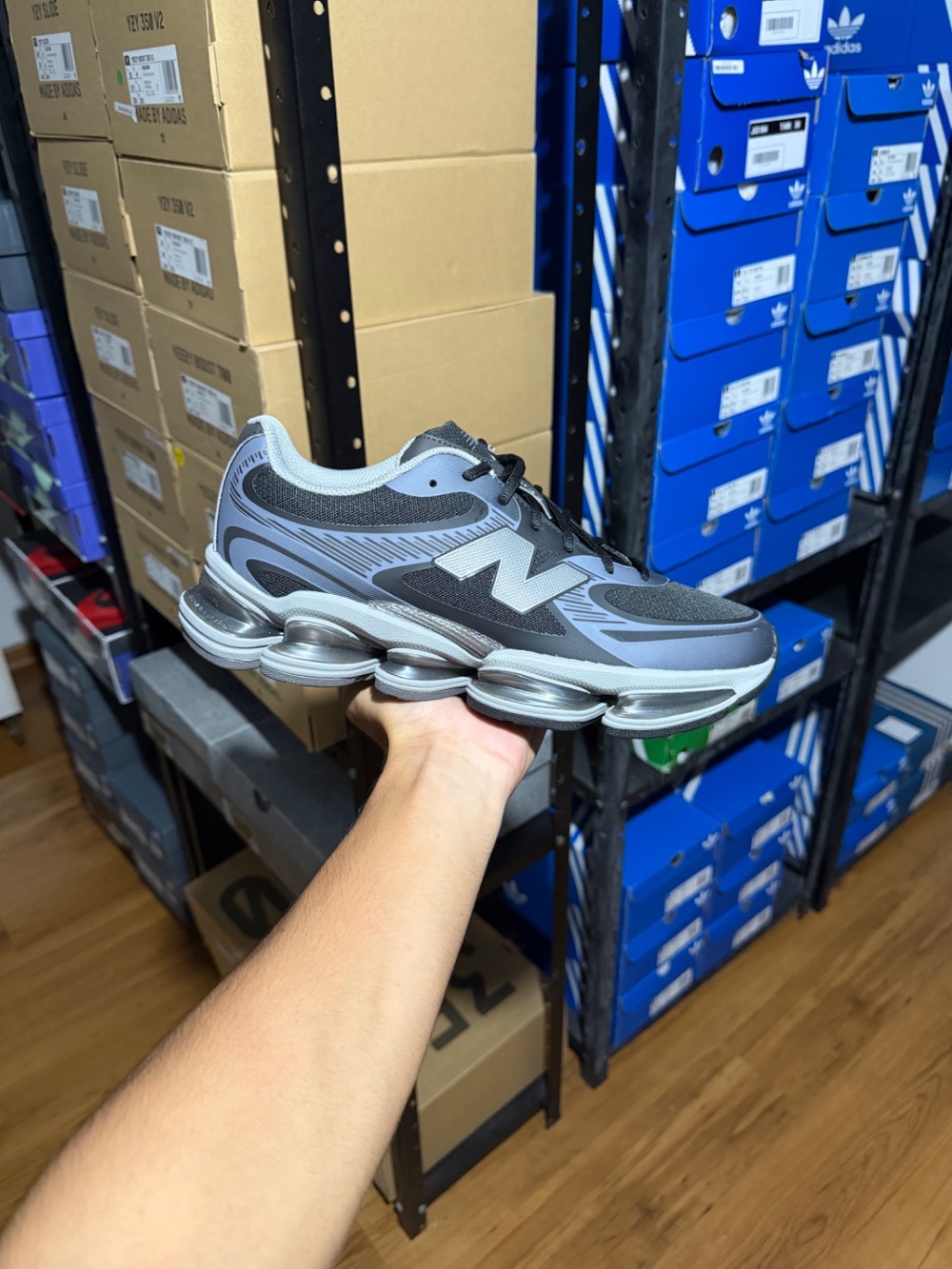 New Balance Abzorb 2000 Neptune Grey Slate Grey — 42, Novo