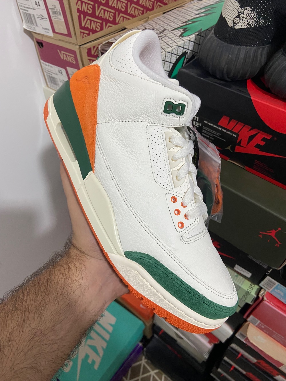 SoleFly x Air Jordan 3 Miami — 43, Novo