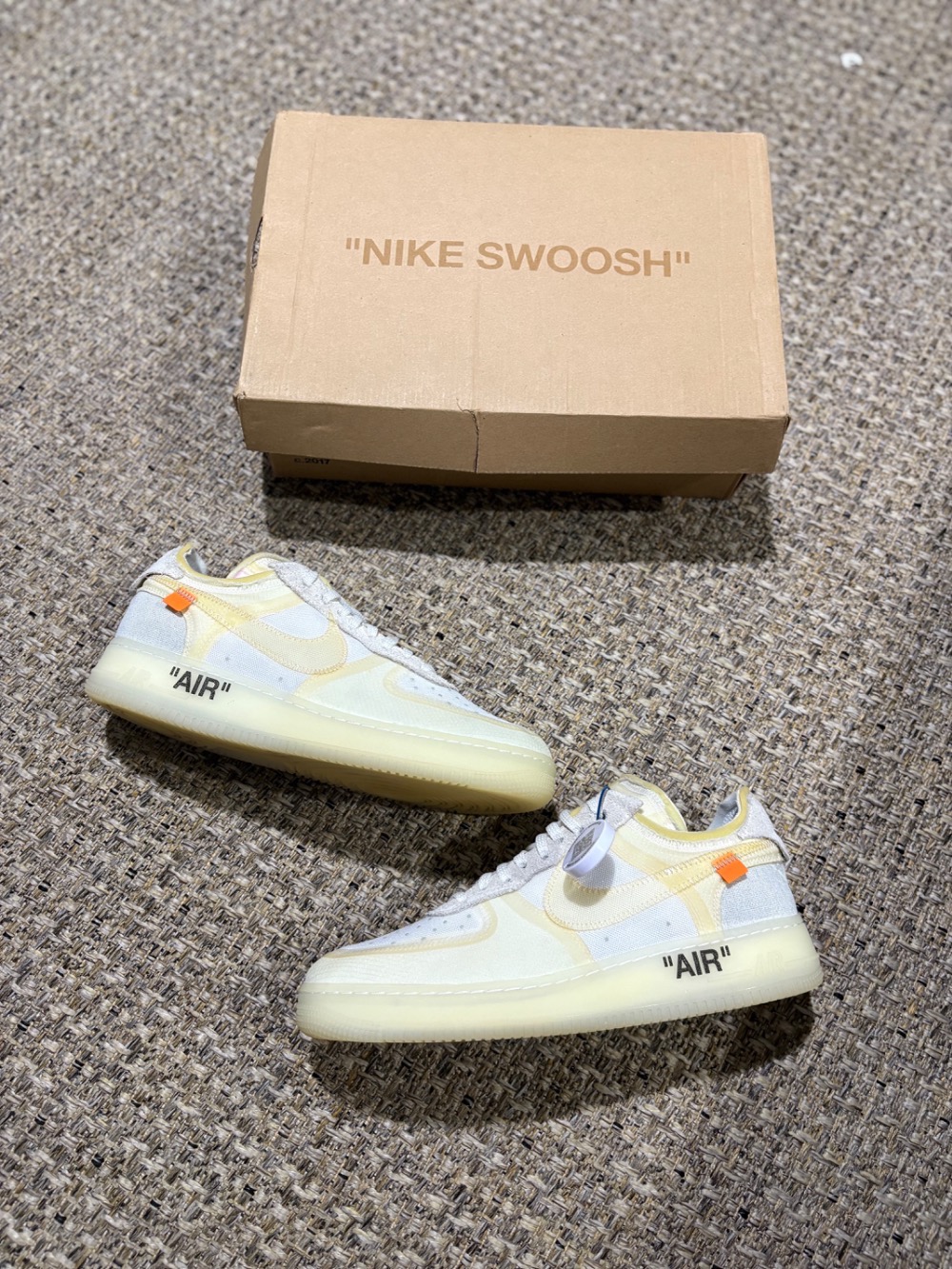 Off-White x Nike Air Force 1 Low The Ten — 42, Usado