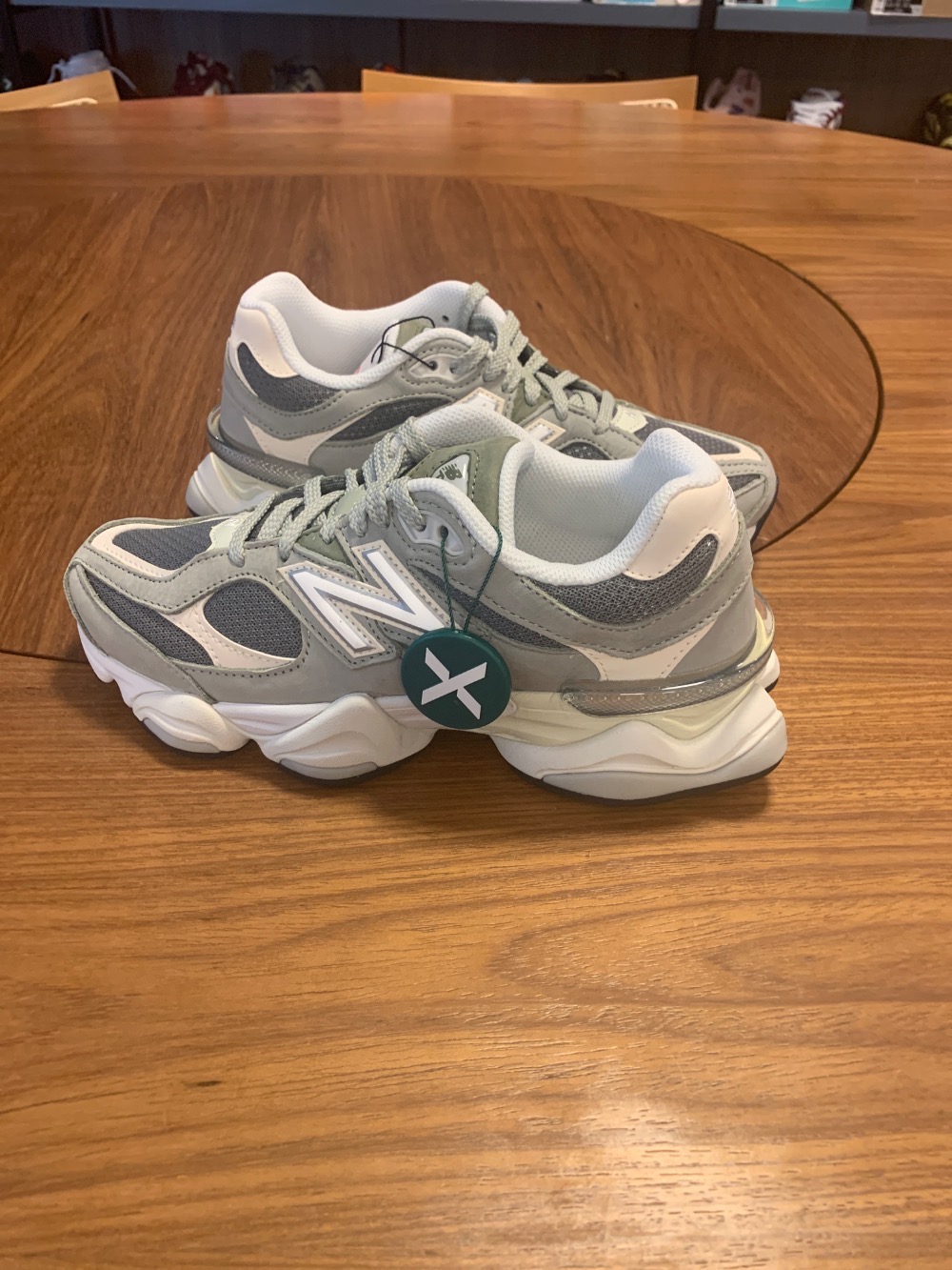 New Balance 9060 Green — 37.5, Novo
