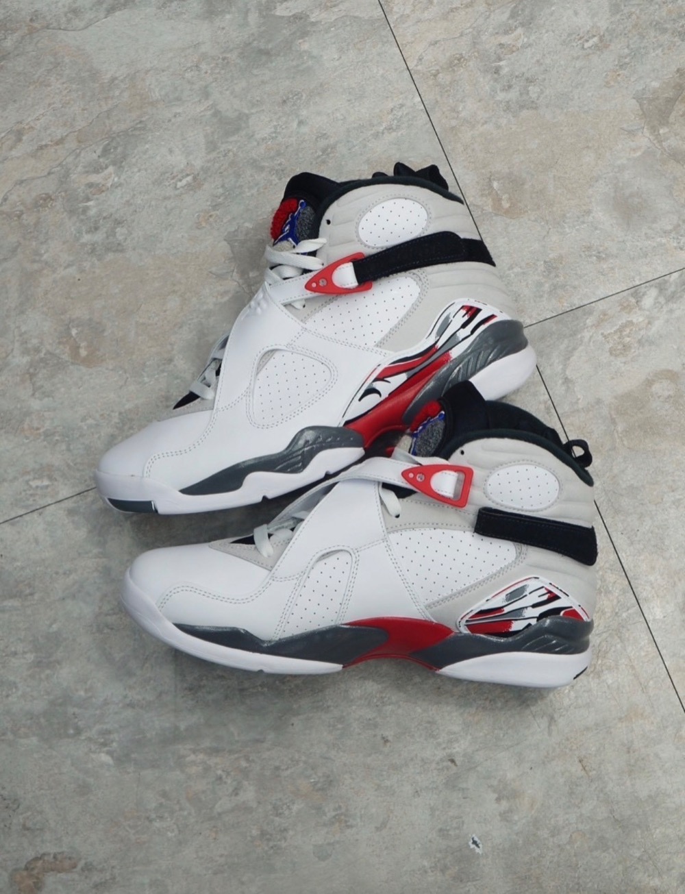 Air Jordan 8 White True Red