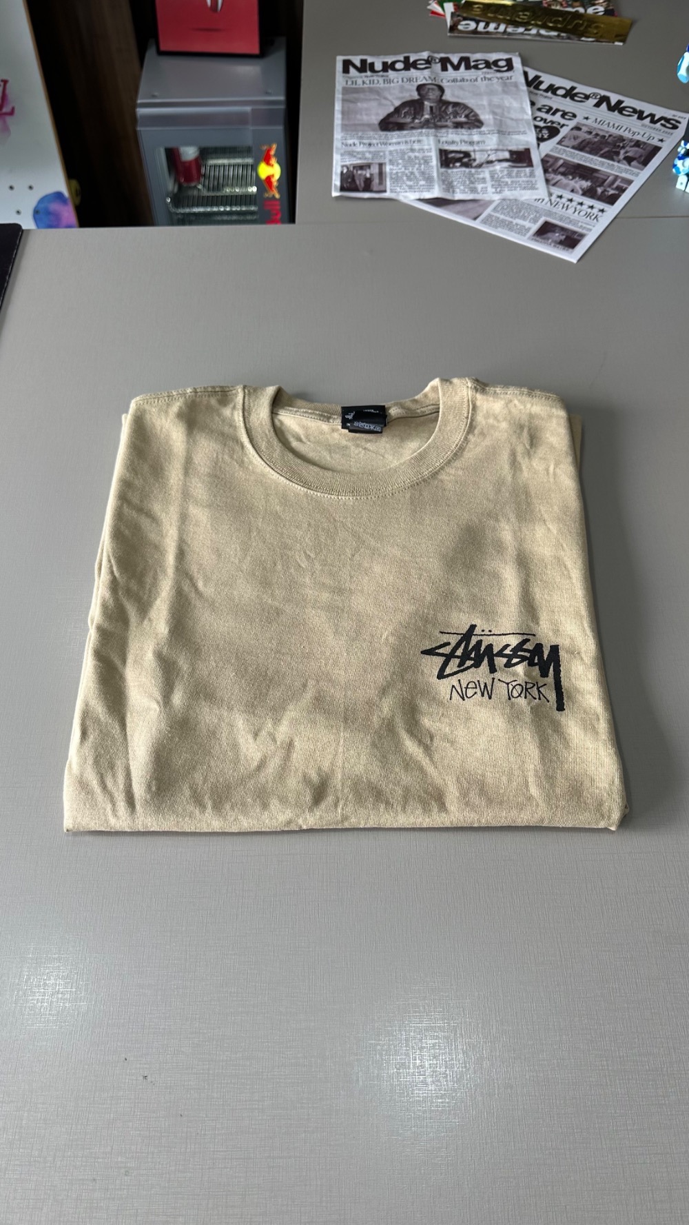 Camiseta Stussy Stock New York Khaki — P, Novo