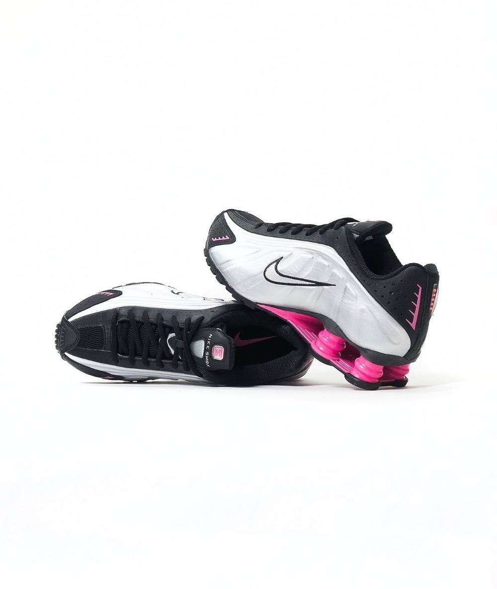 Nike Shox R4 Black Pinksicle — 42.5, Novo