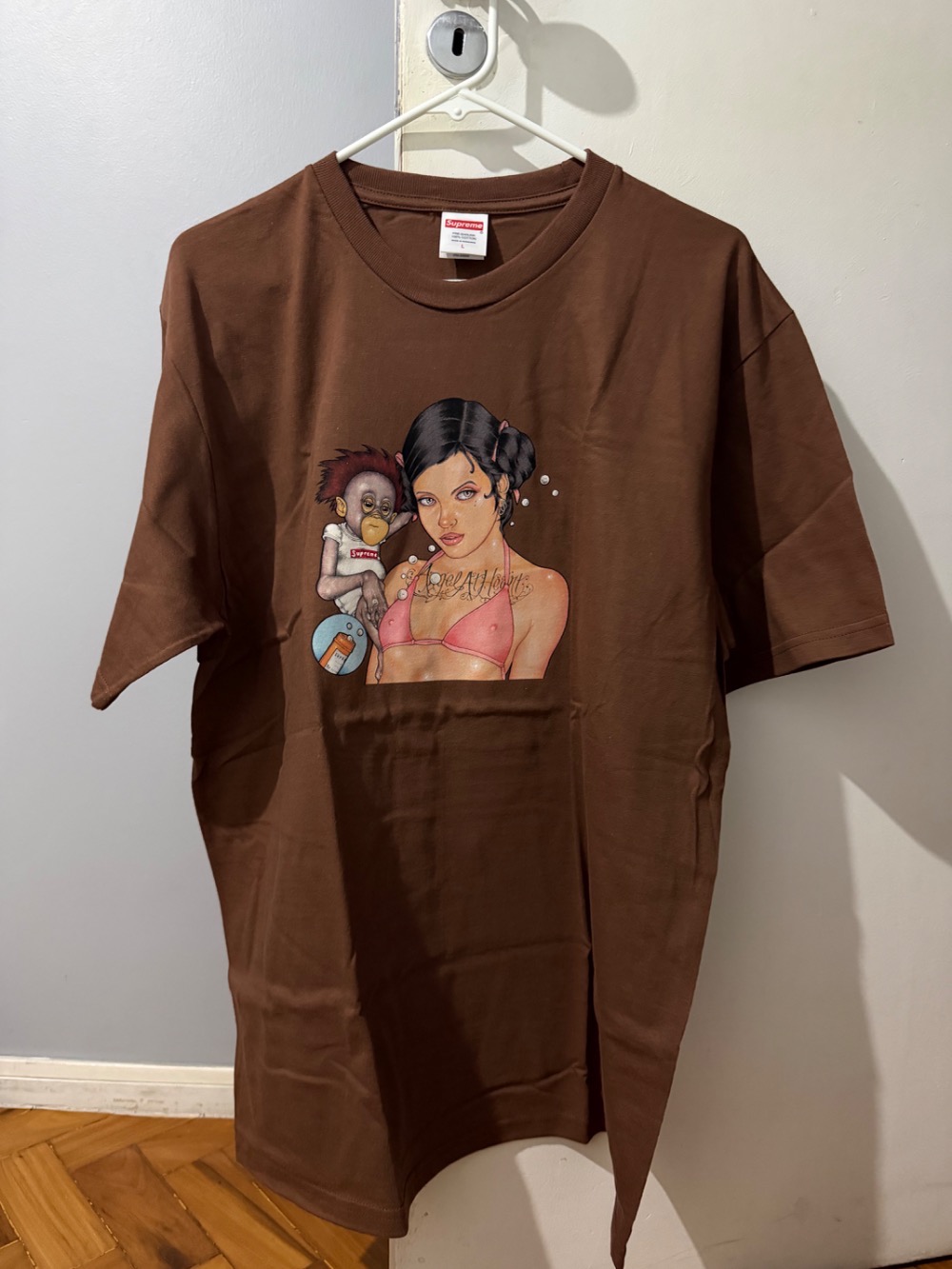 Camiseta Supreme Angel Brown FW25-W17 — G, Novo