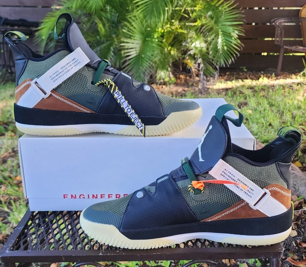 Travis Scott x Air Jordan 33 NRG Army Olive — 44, Novo