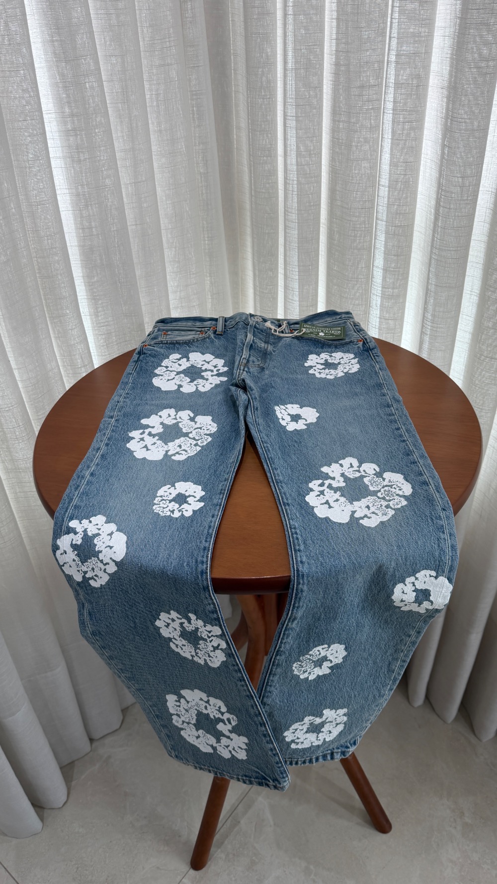 Calça Denim Tears Baggy Cotton Wreath Denim Light Wash — 40, Novo