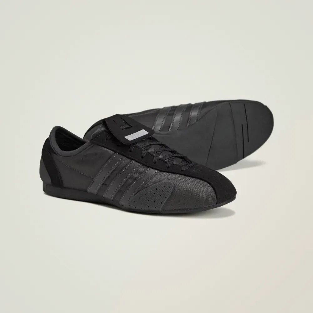 【新品】adidas by Stella McCartney 上下set L Stella McCartney x adidas Sportswear 76 Black - Droper