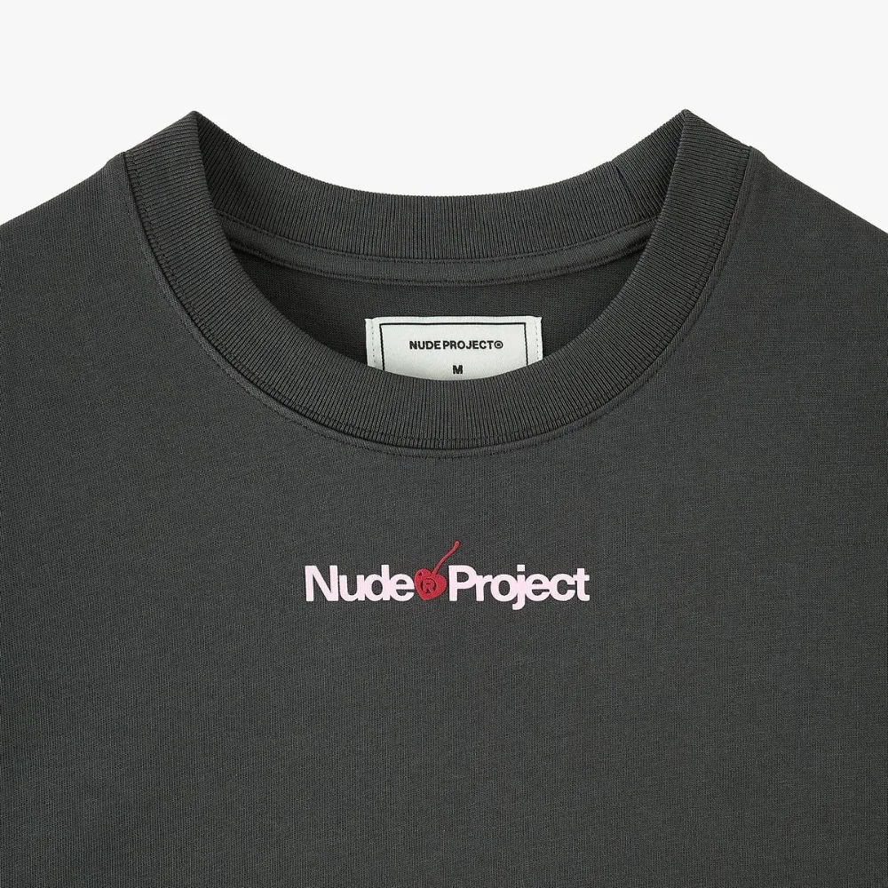 Imagem Camiseta Nude Project Xoxo Cinza