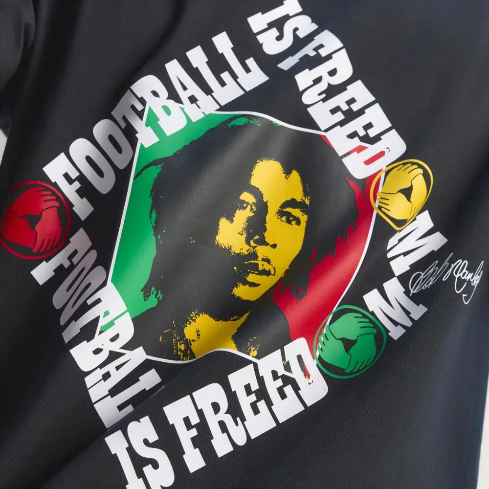 Bob Marley  Originals Tシャツ Bob Marley x adidas Camiseta Originals Black - Droper