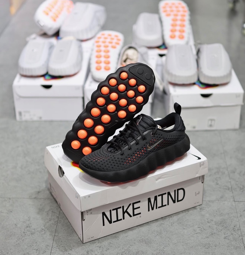 Nike Mind 002 Black — 41, Novo