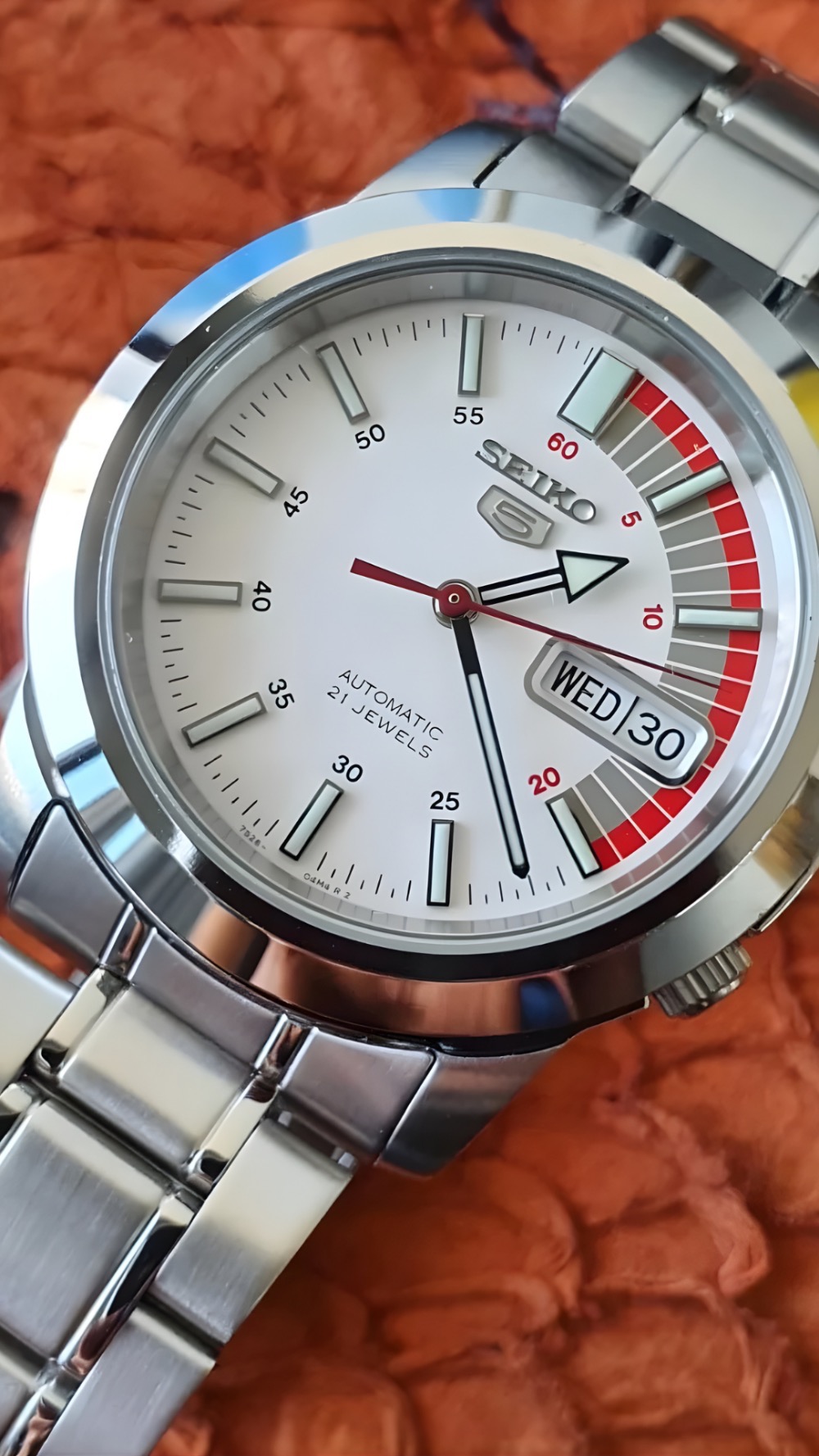Relógio Seiko 5 Sports Automatic Silver White — Único, Novo