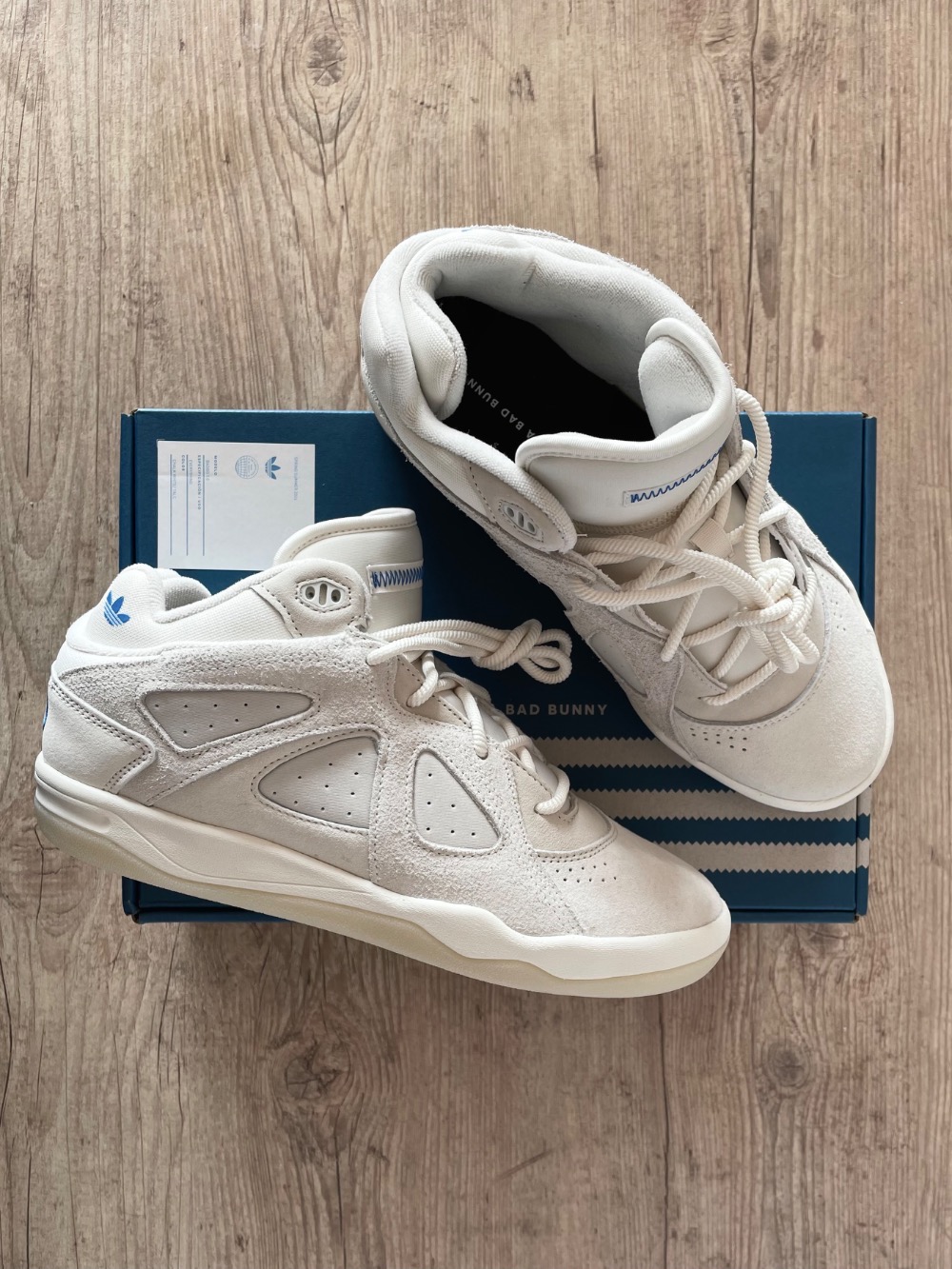Bad Bunny x adidas BadBo 1.0 Chalk White Talc — 40, Novo