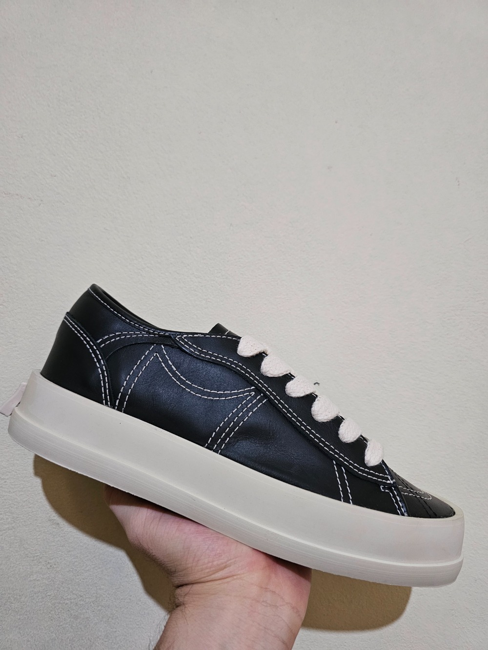 Pace BR-01 V2 Leather Low Light Black — 40, Novo