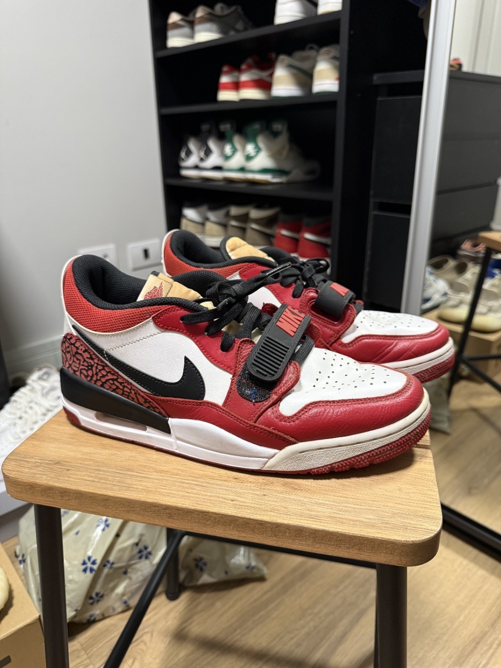 Air Jordan Legacy 312 Low Chicago Red