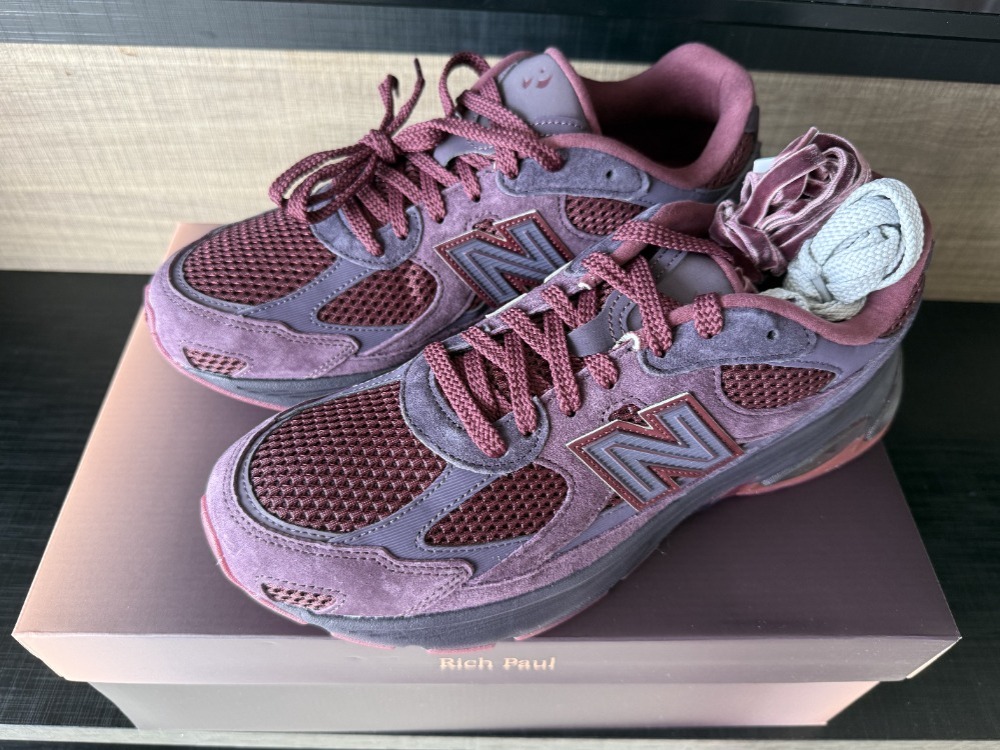 Rich Paul x New Balance ABZORB 2010 Plum Brown Burgundy — 43, Novo