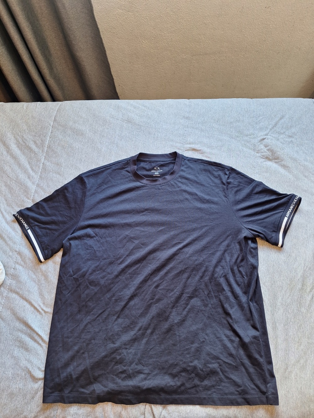 camiseta preta armani exchange