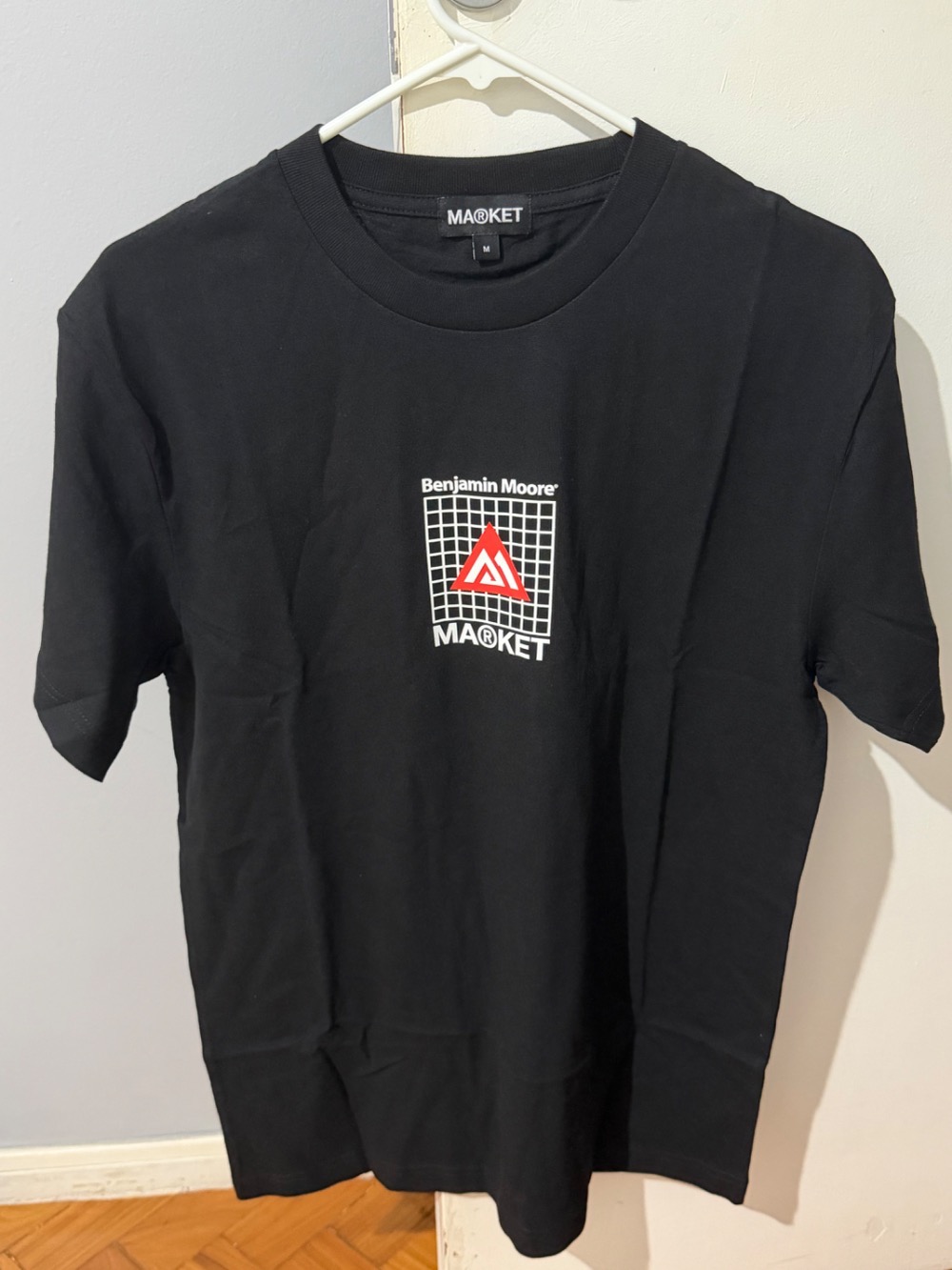 Camiseta market Benjamin Moore