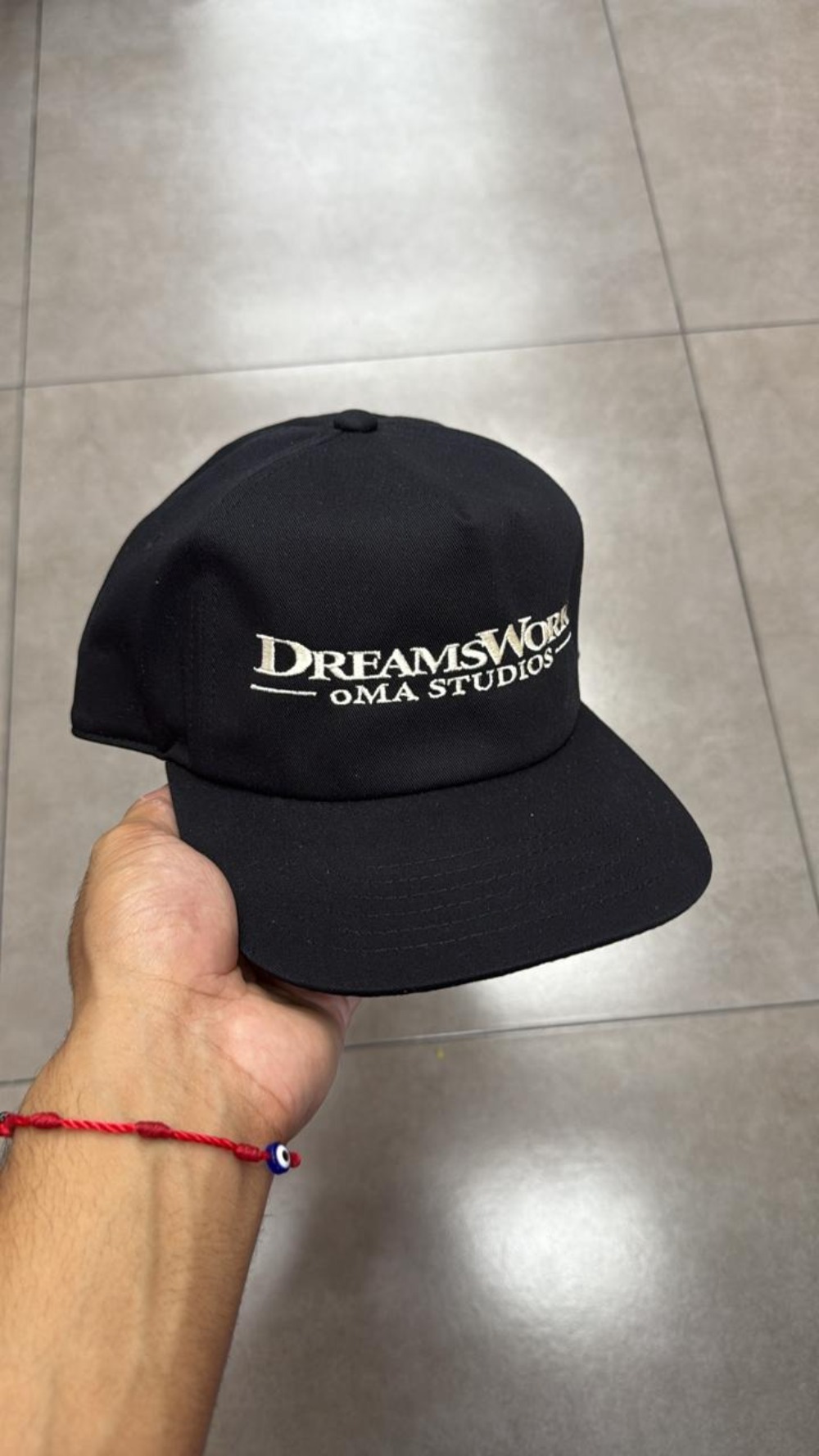 DreamsWork x oMA Studios Boné Black Cream — Único, Novo